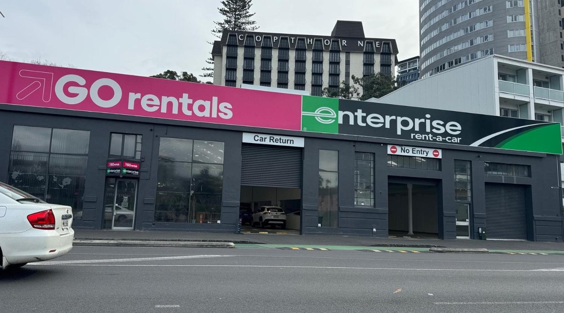 Immaculate 3 Bd 2 Bth Apartment -Free Carpark & Pool Auckland Exterior photo