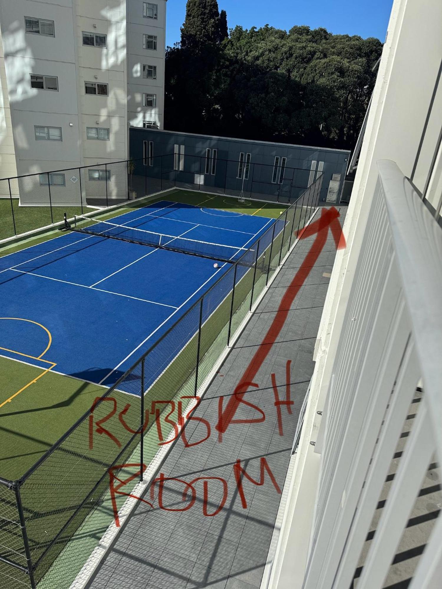 Immaculate 3 Bd 2 Bth Apartment -Free Carpark & Pool Auckland Exterior photo